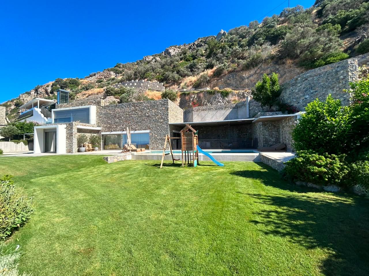 Lawn and house from the garden